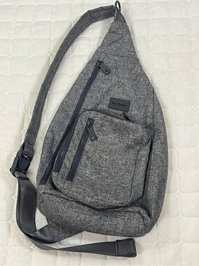 Vera Bradley Recycled Gray Floral Reactive Sling Fanny Travel Purse Backpack